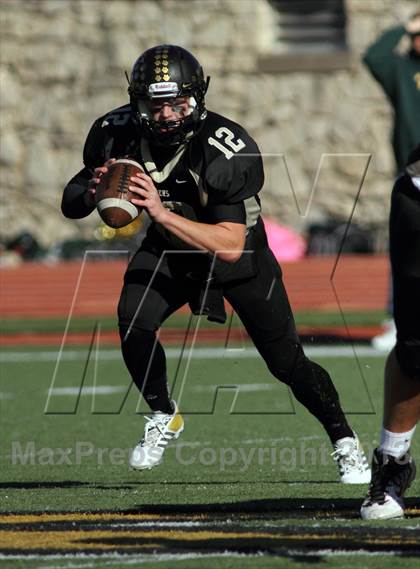 Thumbnail 1 in Blue Valley vs. South (KSHSAA Class 5A Final) photogallery.