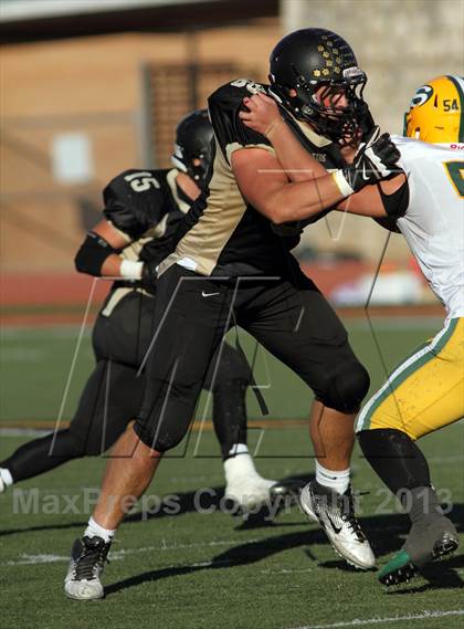 Thumbnail 3 in Blue Valley vs. South (KSHSAA Class 5A Final) photogallery.
