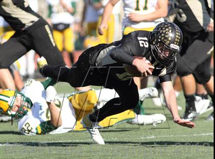 Thumbnail 1 in Blue Valley vs. South (KSHSAA Class 5A Final) photogallery.