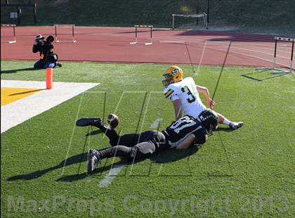 Thumbnail 2 in Blue Valley vs. South (KSHSAA Class 5A Final) photogallery.