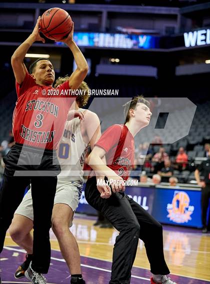 Thumbnail 3 in Stockton Christian vs. Ripon Christian (CIF SJS D6 Final) photogallery.