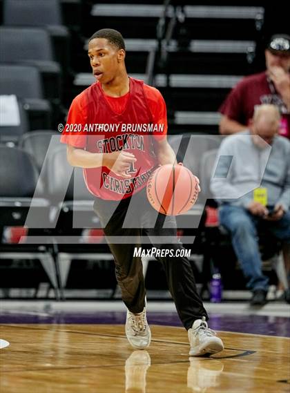 Thumbnail 2 in Stockton Christian vs. Ripon Christian (CIF SJS D6 Final) photogallery.