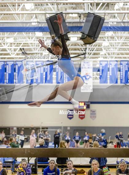 Thumbnail 1 in WIAA Badger Conference (Beam) photogallery.
