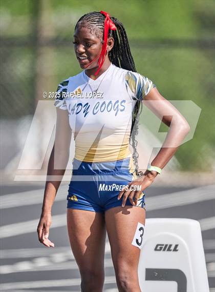 Thumbnail 1 in UIL 6A Track & Field Area 13&14 (100M) photogallery.