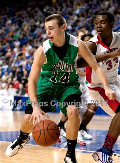Thumbnail 1 in Rowan County vs. Christian County (KHSAA Sweet 16 Final) photogallery.