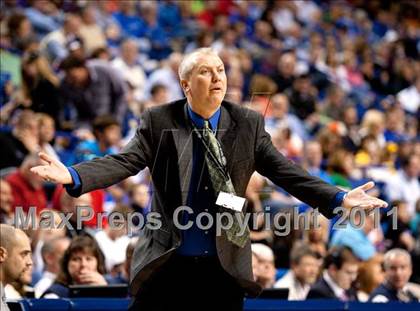 Thumbnail 3 in Rowan County vs. Christian County (KHSAA Sweet 16 Final) photogallery.