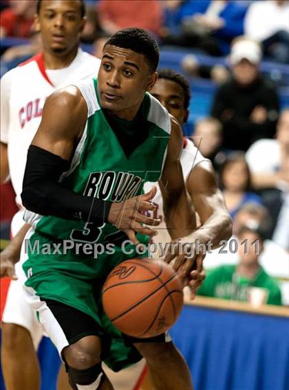 Thumbnail 3 in Rowan County vs. Christian County (KHSAA Sweet 16 Final) photogallery.