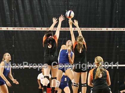 Thumbnail 2 in Pender vs Rosman (NCHSAA 1A Final) photogallery.