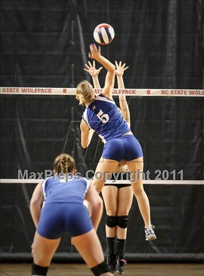 Thumbnail 3 in Pender vs Rosman (NCHSAA 1A Final) photogallery.