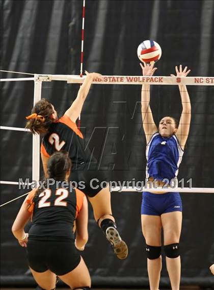 Thumbnail 3 in Pender vs Rosman (NCHSAA 1A Final) photogallery.