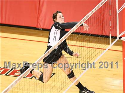 Thumbnail 3 in Pender vs Rosman (NCHSAA 1A Final) photogallery.