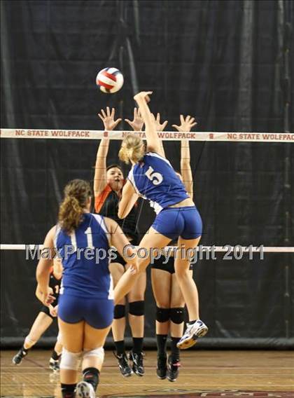 Thumbnail 3 in Pender vs Rosman (NCHSAA 1A Final) photogallery.