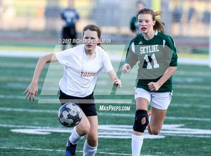 Thumbnail 2 in Skyline @ Sammamish photogallery.