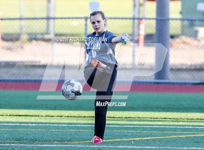 Thumbnail 1 in Skyline @ Sammamish photogallery.