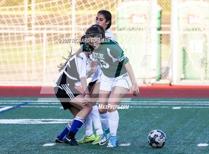 Thumbnail 2 in Skyline @ Sammamish photogallery.