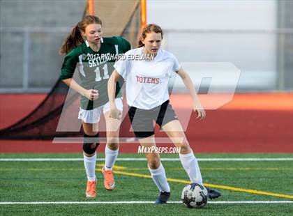 Thumbnail 1 in Skyline @ Sammamish photogallery.