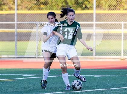 Thumbnail 2 in Skyline @ Sammamish photogallery.