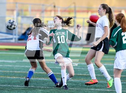 Thumbnail 3 in Skyline @ Sammamish photogallery.