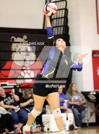 Thumbnail 2 in Coolidge vs Casa Grande (The Florence VB Invitational) photogallery.