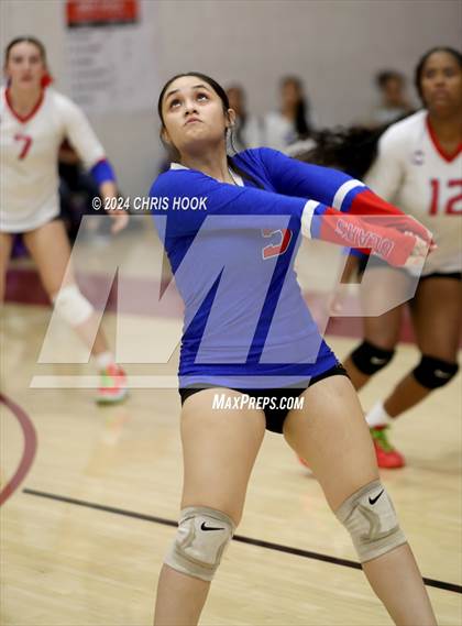 Thumbnail 2 in Coolidge vs Casa Grande (The Florence VB Invitational) photogallery.