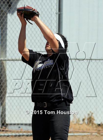 Thumbnail 1 in Northview vs Azusa (Northview Tournament) photogallery.