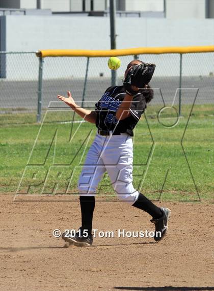 Thumbnail 2 in Northview vs Azusa (Northview Tournament) photogallery.