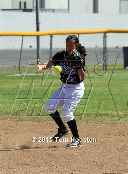 Thumbnail 3 in Northview vs Azusa (Northview Tournament) photogallery.