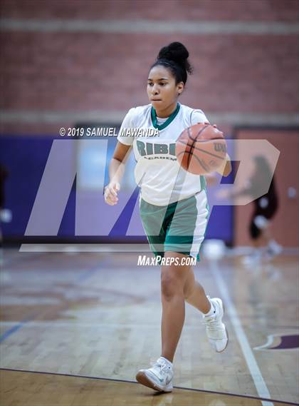 Thumbnail 3 in Ribet Academy vs  Bishop Conaty-Loretto photogallery.