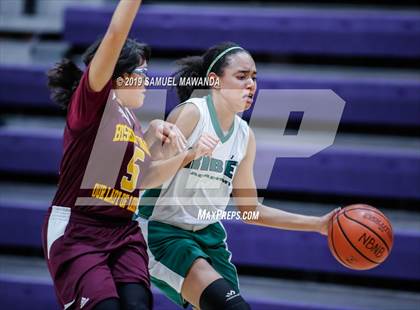 Thumbnail 2 in Ribet Academy vs  Bishop Conaty-Loretto photogallery.