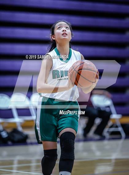 Thumbnail 2 in Ribet Academy vs  Bishop Conaty-Loretto photogallery.