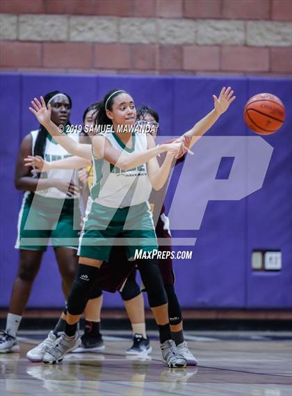 Thumbnail 3 in Ribet Academy vs  Bishop Conaty-Loretto photogallery.