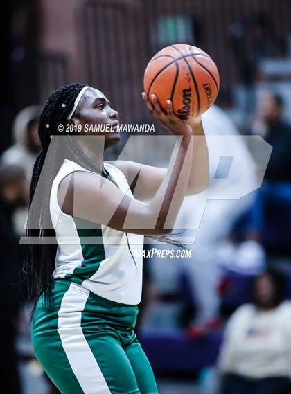 Thumbnail 3 in Ribet Academy vs  Bishop Conaty-Loretto photogallery.