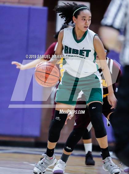 Thumbnail 1 in Ribet Academy vs  Bishop Conaty-Loretto photogallery.