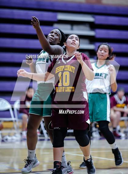 Thumbnail 2 in Ribet Academy vs  Bishop Conaty-Loretto photogallery.