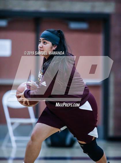 Thumbnail 3 in Ribet Academy vs  Bishop Conaty-Loretto photogallery.