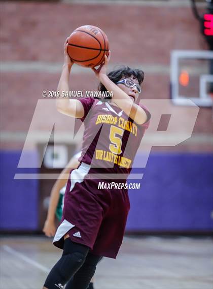 Thumbnail 2 in Ribet Academy vs  Bishop Conaty-Loretto photogallery.