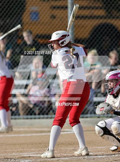 Thumbnail 2 in Chatfield @ Smoky Hill photogallery.
