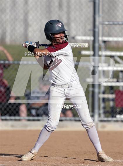 Thumbnail 1 in Chatfield @ Smoky Hill photogallery.