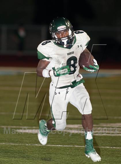 Thumbnail 3 in Arlington vs. Chino Hills photogallery.