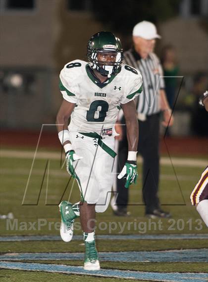 Thumbnail 3 in Arlington vs. Chino Hills photogallery.