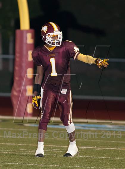 Thumbnail 1 in Arlington vs. Chino Hills photogallery.