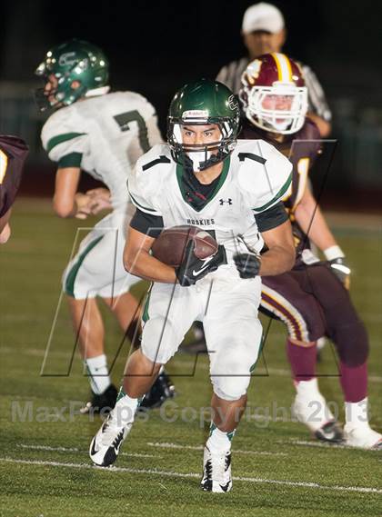 Thumbnail 2 in Arlington vs. Chino Hills photogallery.