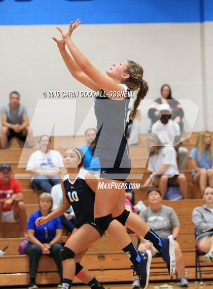 Thumbnail 3 in Swansboro vs Richlands (Joseph L. Beasley Spikefest) photogallery.