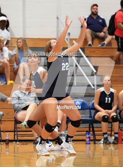 Thumbnail 3 in Swansboro vs Richlands (Joseph L. Beasley Spikefest) photogallery.