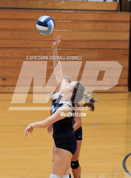 Thumbnail 2 in Swansboro vs Richlands (Joseph L. Beasley Spikefest) photogallery.