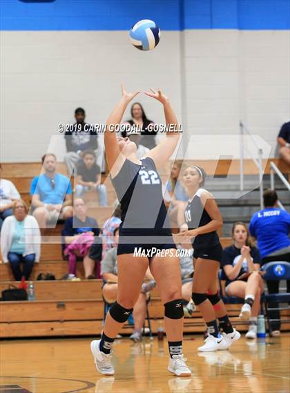 Thumbnail 2 in Swansboro vs Richlands (Joseph L. Beasley Spikefest) photogallery.