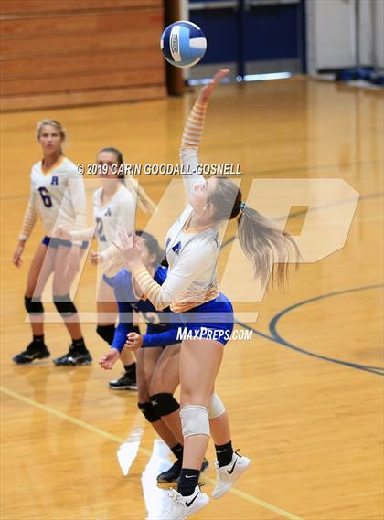 Thumbnail 1 in Swansboro vs Richlands (Joseph L. Beasley Spikefest) photogallery.