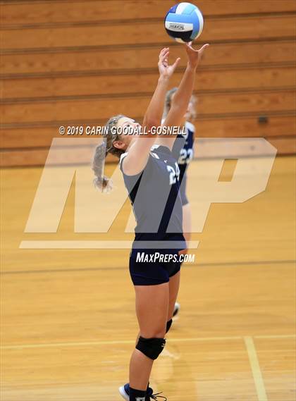 Thumbnail 1 in Swansboro vs Richlands (Joseph L. Beasley Spikefest) photogallery.