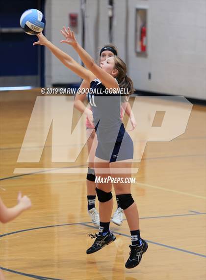 Thumbnail 1 in Swansboro vs Richlands (Joseph L. Beasley Spikefest) photogallery.