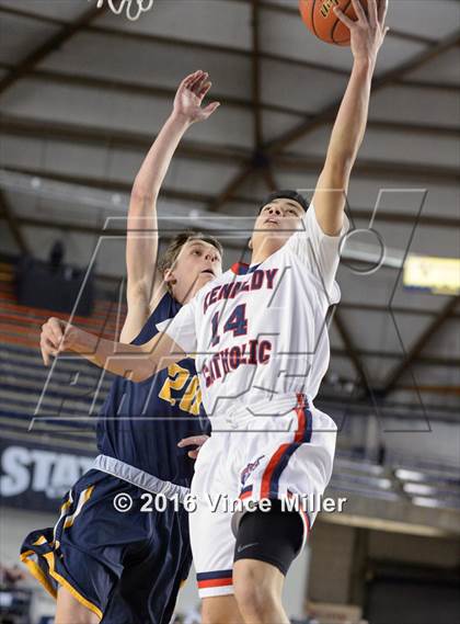 Thumbnail 2 in Kennedy Catholic vs Bellevue (WIAA 3A Quarterfinal)  photogallery.